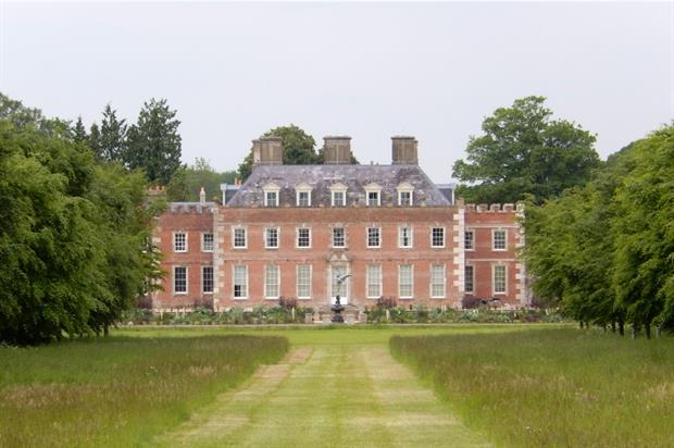 StGilesHousePhilipHughes-20150819020456950