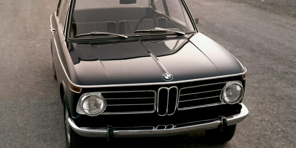 bmw-2002-new-class-online-listings